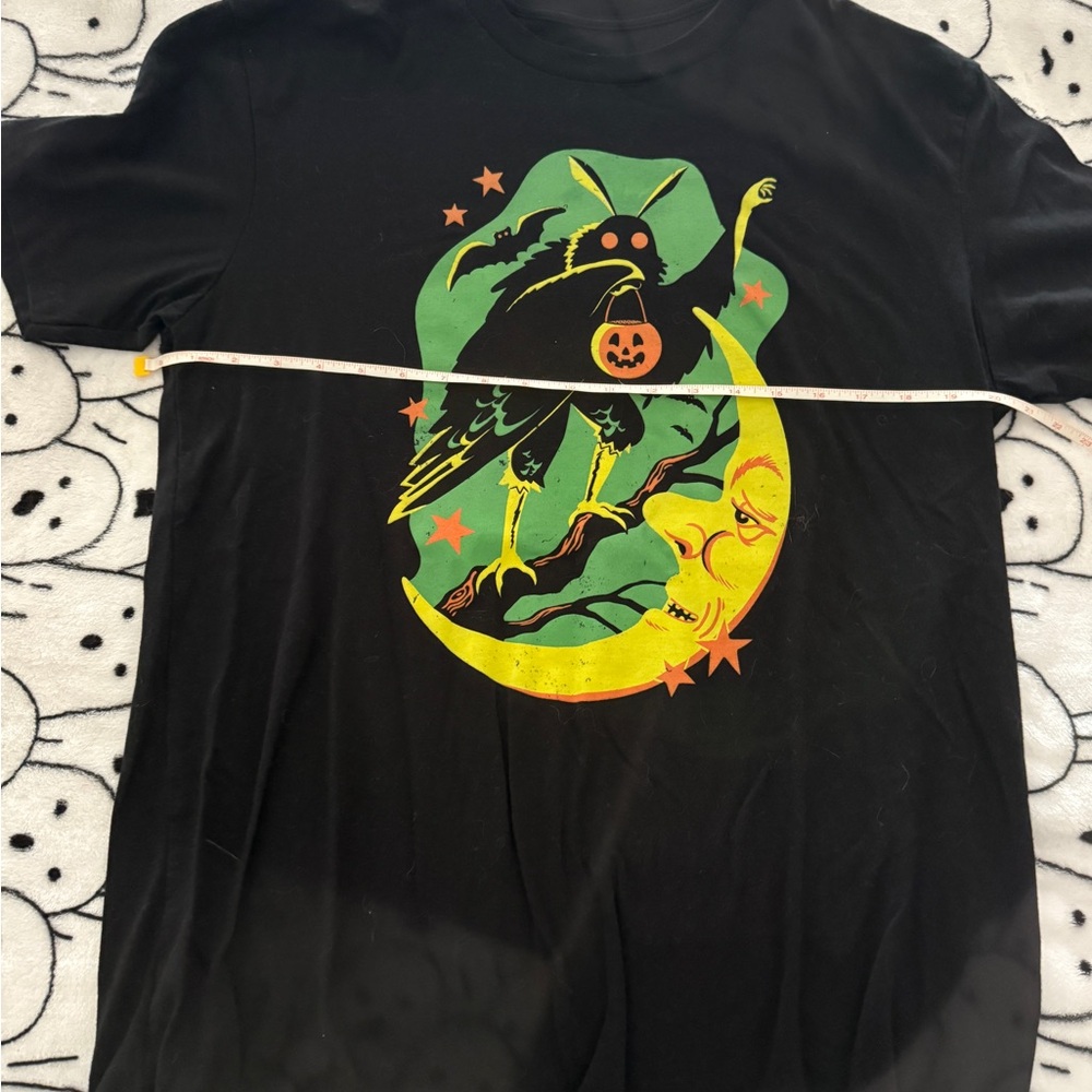 Black Halloween Shirt Company Criptid Moth Man Shirt Men’s Large
